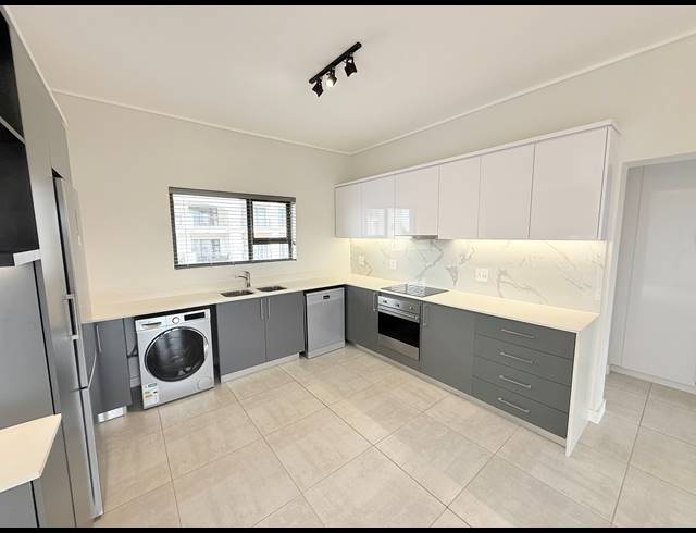 3 BEDROOM APARTMENT TO LET IN IZINGA